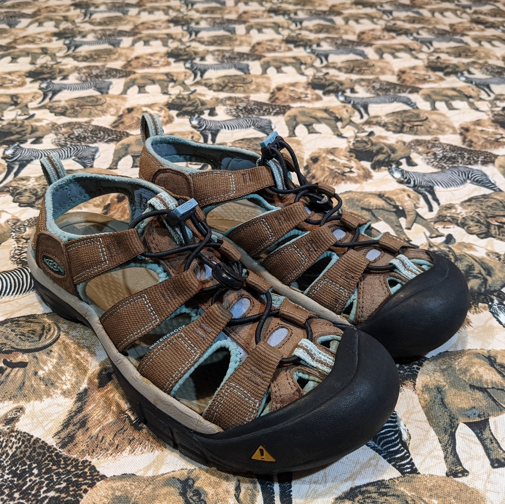 Keen Newport Men's Waterproof Sandals Sz 9